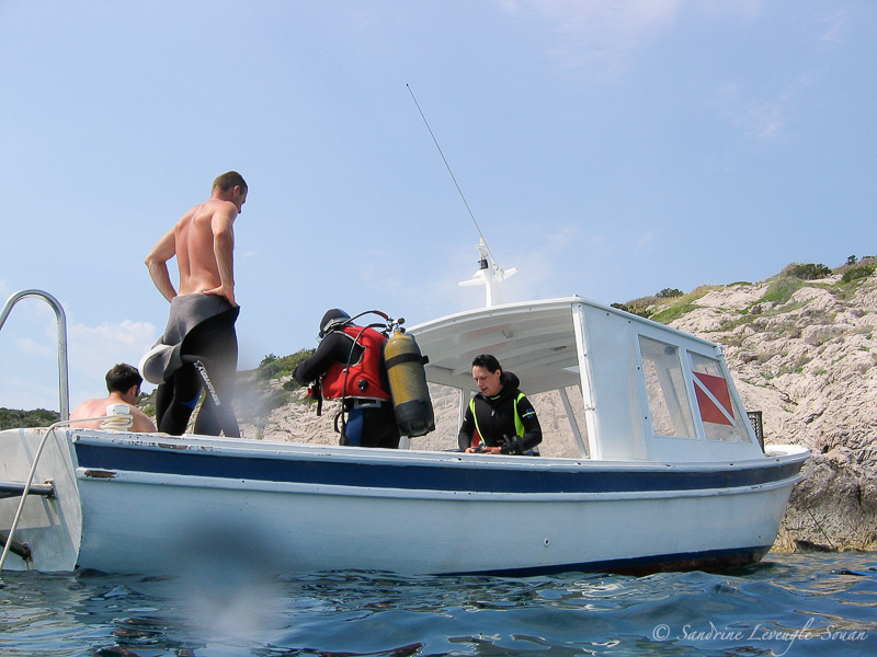 Bateau de plongée en Croatie
